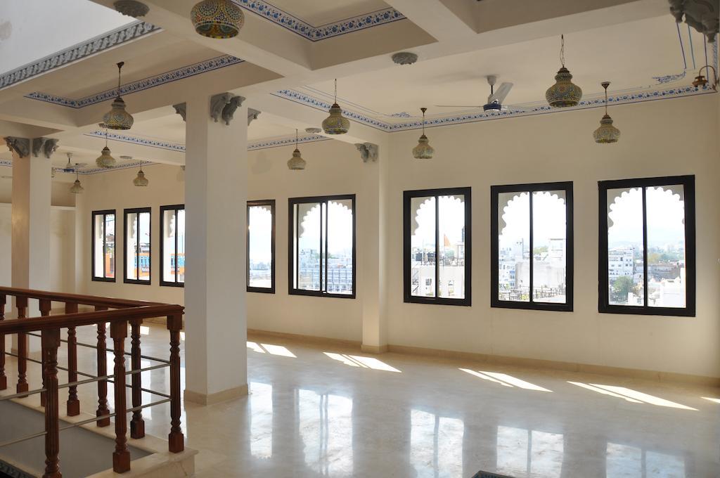 Hotel Lake Paradise Udaipur Habitación foto