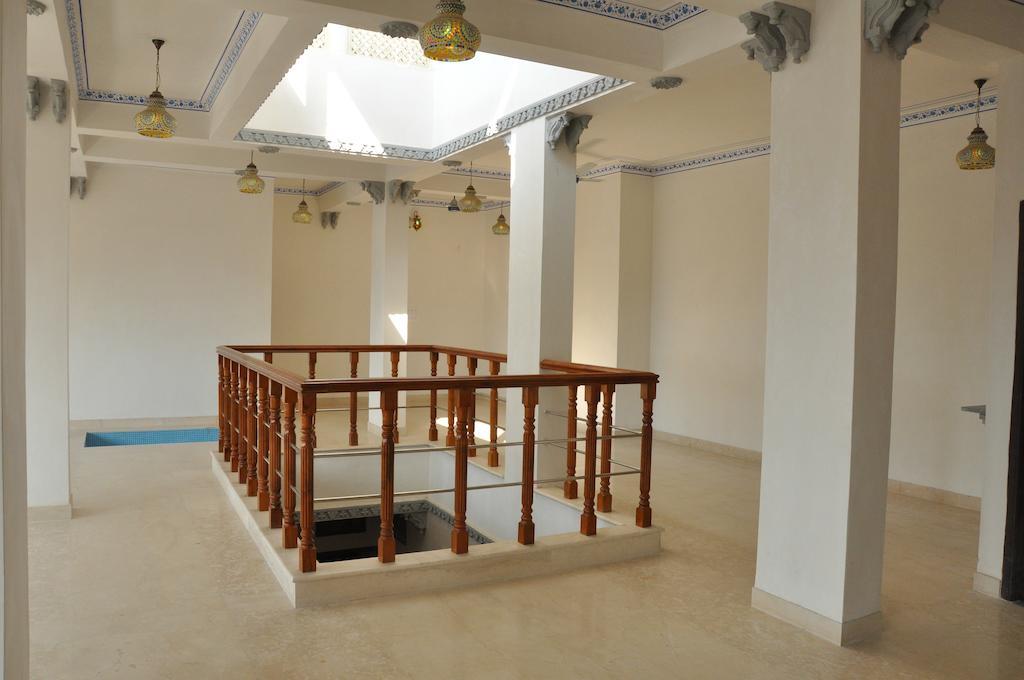 Hotel Lake Paradise Udaipur Exterior foto
